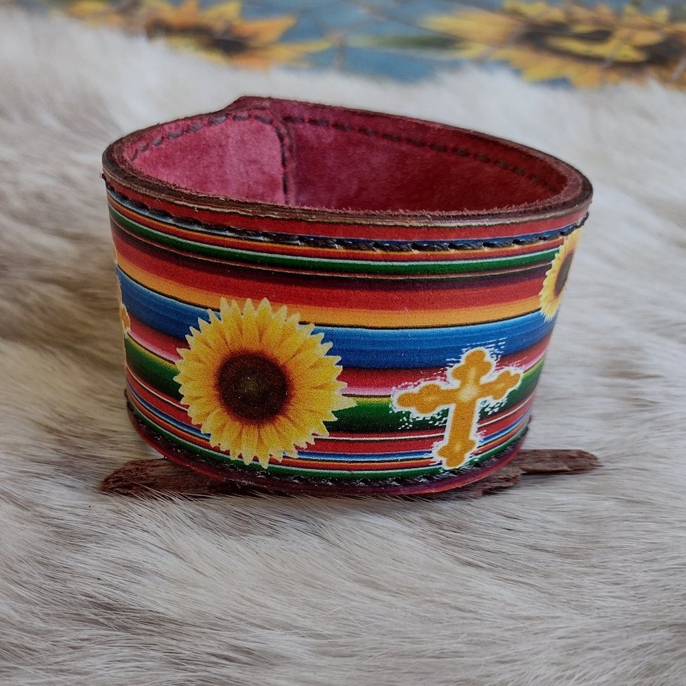 Custom leather bracelet